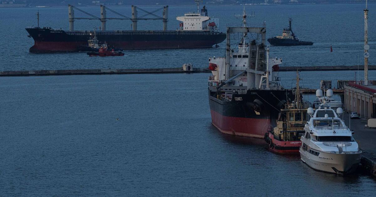 Video. Five injured as Russian drone strike sparks major fire in Odesa region