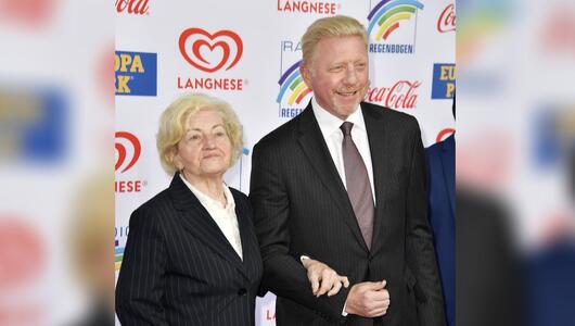 Boris Becker mit seiner Mutter Elvira im Jahr 2019.