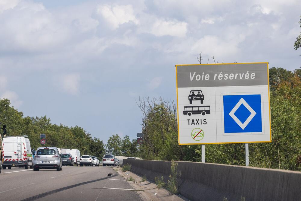 Paris reserviert Autobahnspur für Fahrgemeinschaften