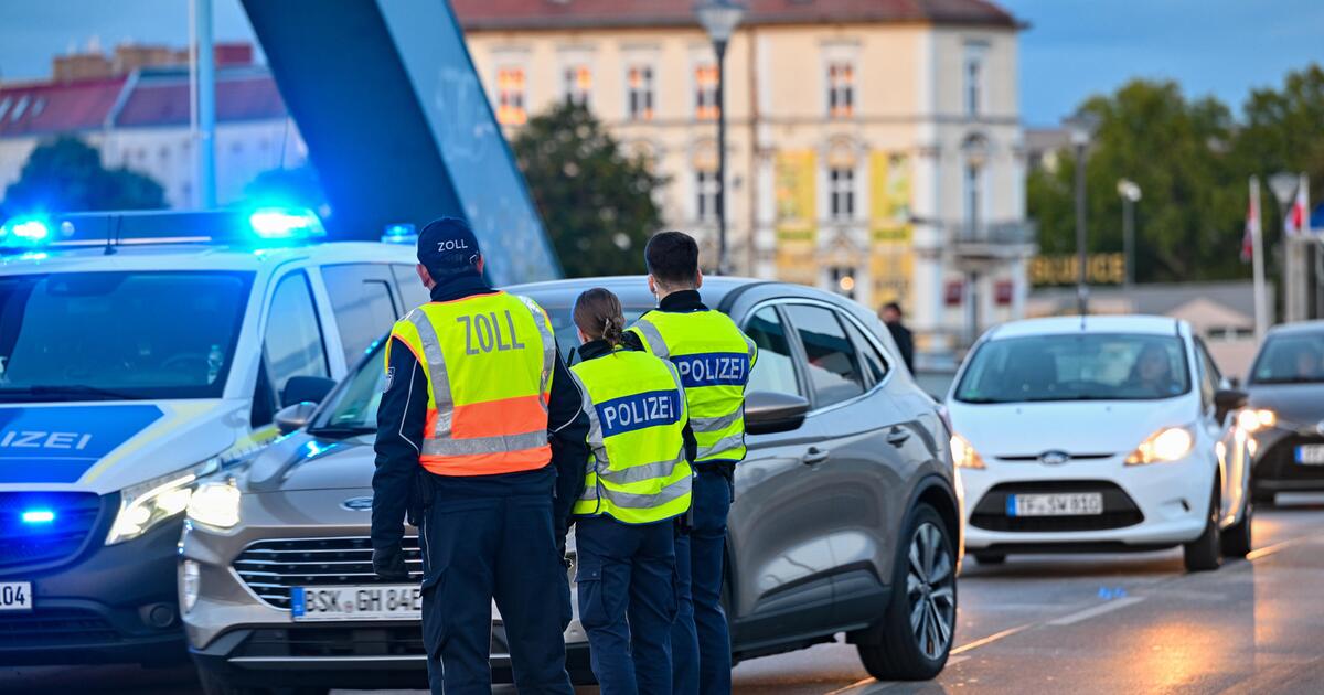 Stationäre Grenzkontrollen im Osten starten WEB.DE