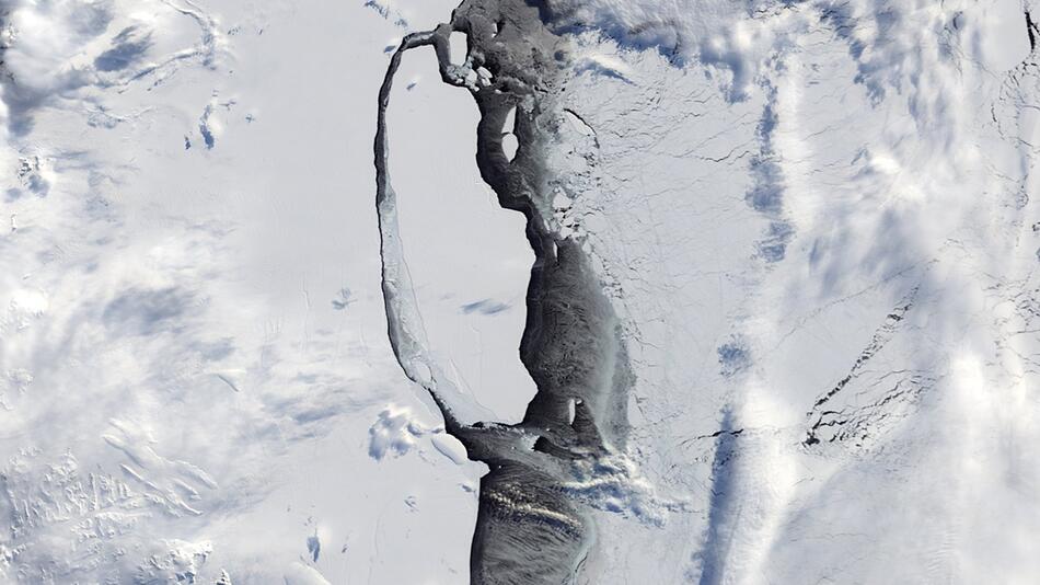 Eisberg A68 löst sich vom Larsen-C-Schelfeis