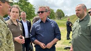 Verteidigungsminister Pistorius besucht die Ukraine
