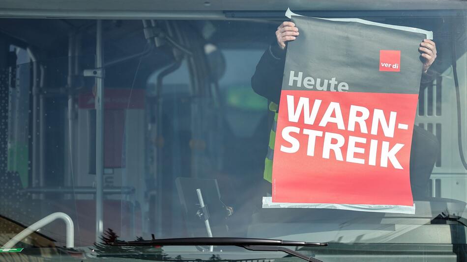 Warnstreiks im öffentlichen Nahverkehr geplant