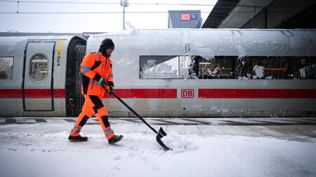 Schnee zieht nach Süden – Fernverkehr der Bahn soll anlaufen