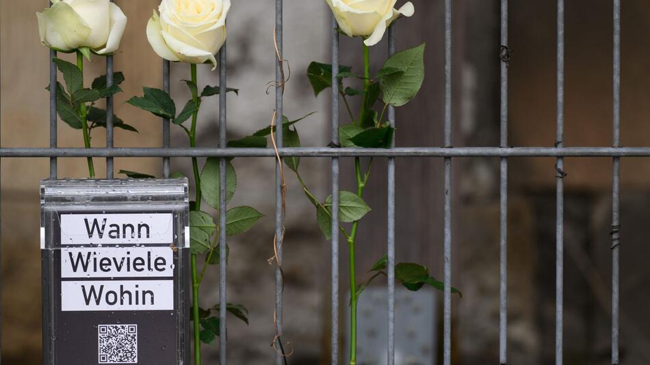 Gedenken an Deportationen in Nazi-Zeit an Bahnhof in Dresden