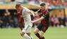 Joshua Kimmich (l.) im Zweikampf mit Jorginho