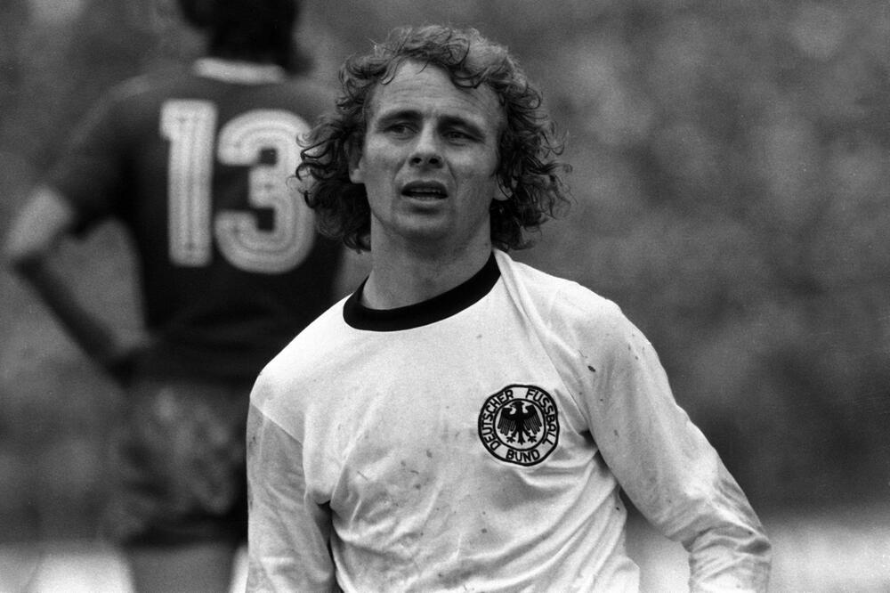 Bernd Hölzenbein im Trikot der deutschen Nationalmannschaft bei der WM 1974.