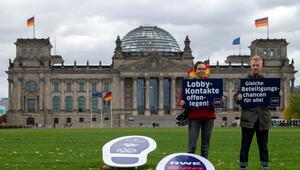 Lobbycontrol-Aktion