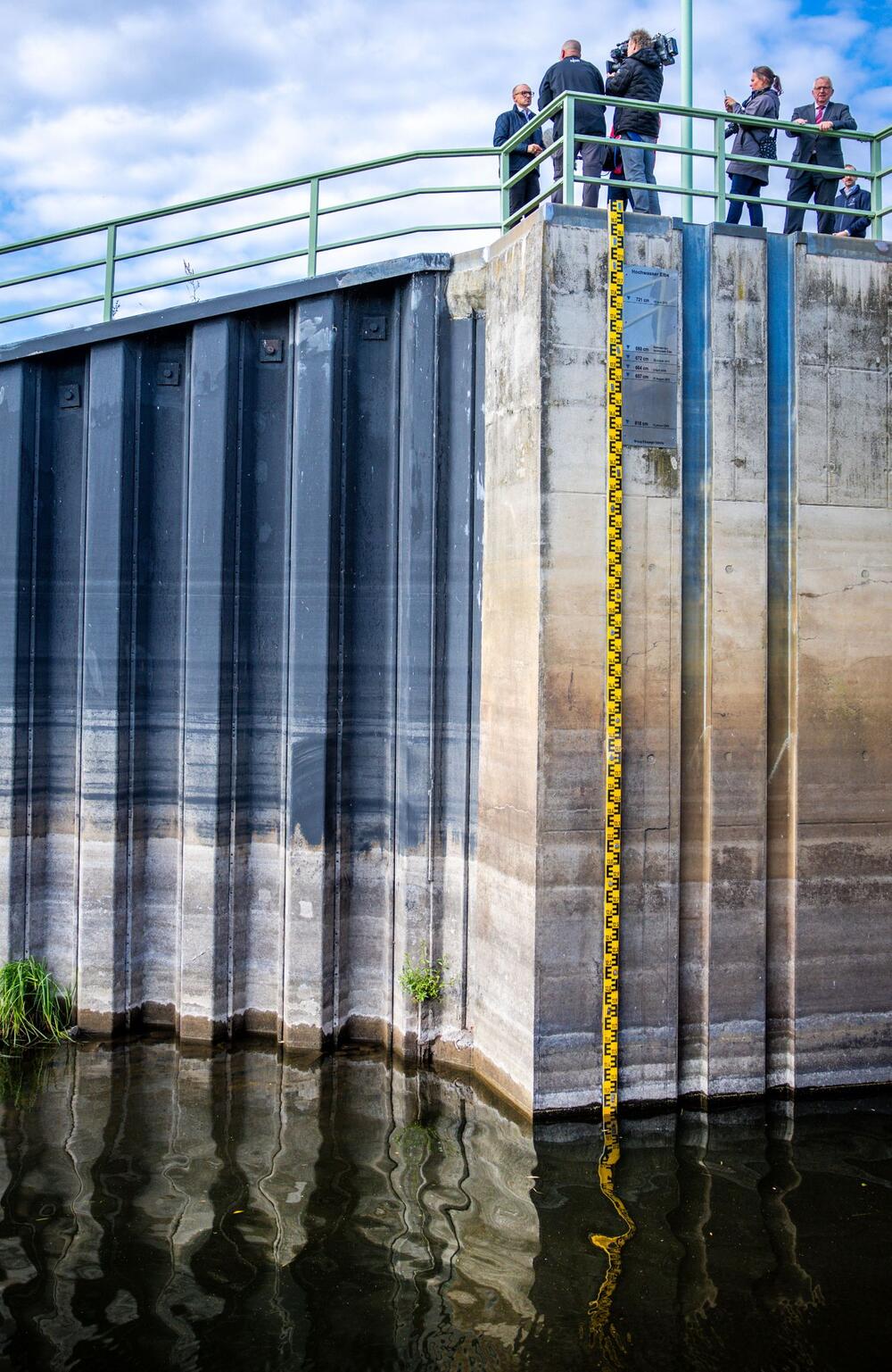 Umweltminister Backhaus über erwartetes Elbe-Hochwasser