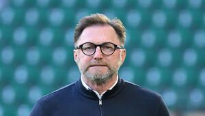 Trainer Ralph Hasenhüttl vom VfL Wolfsburg