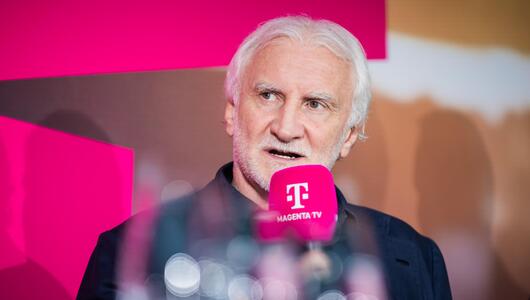 DFB-Sportdirektor Rudi Völler am Freitag beim Telekom-Termin in Berlin