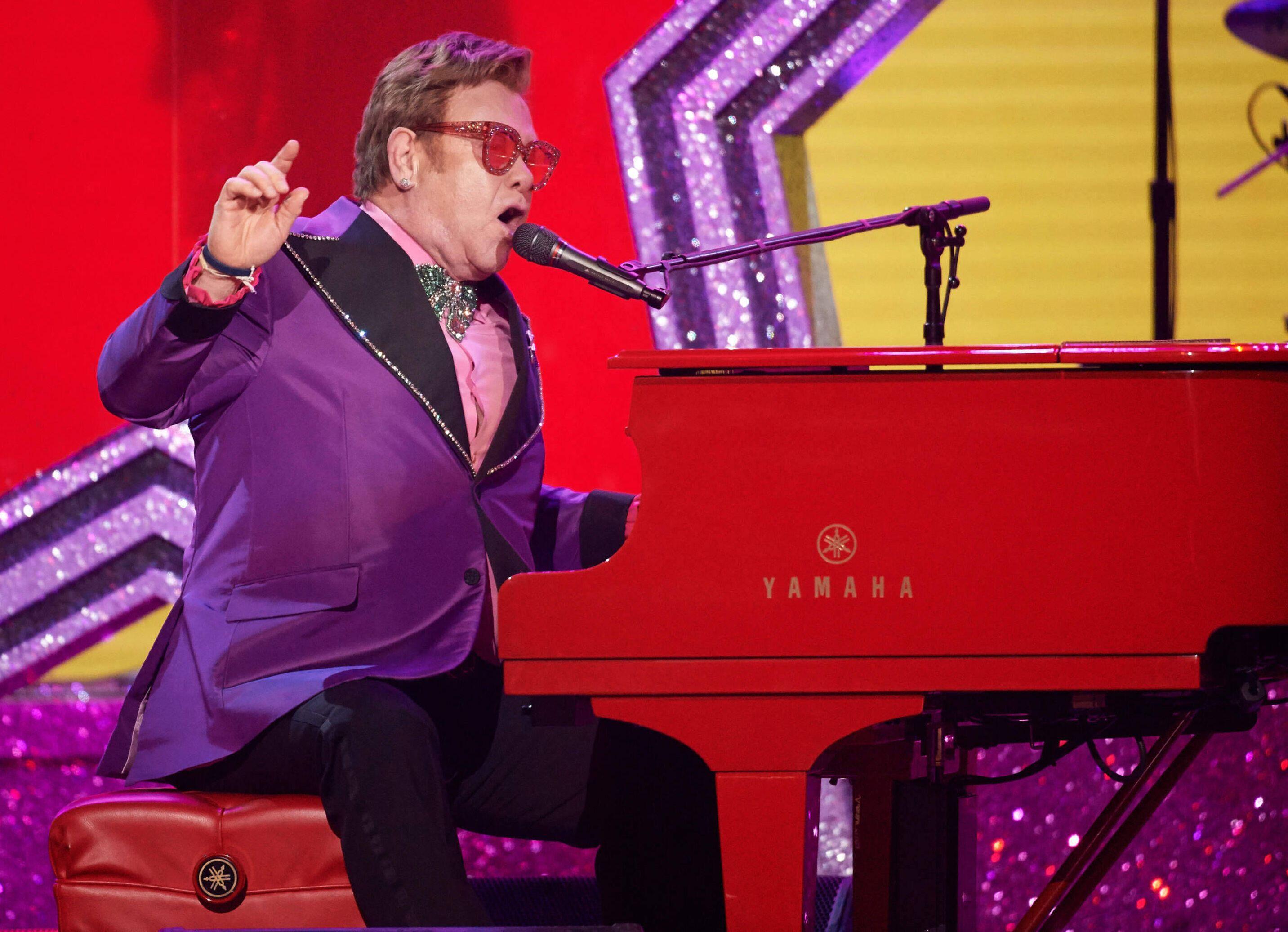 Elton John Steckbrief, Bilder und News WEB.DE