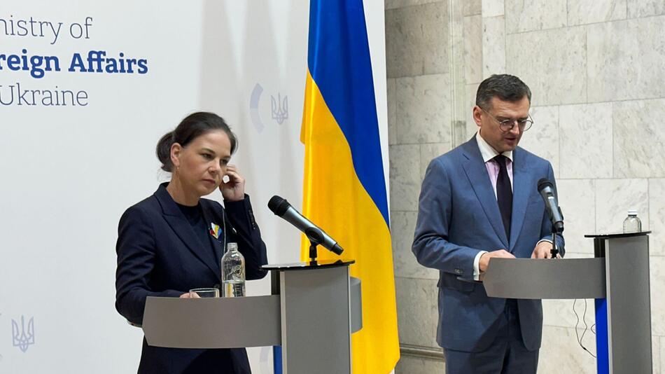 Baerbock zu Solidaritätsbesuch in der Ukraine