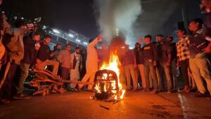 Unruhen erschüttern Bangladesch