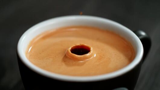 Kaffee-Alternativen im Check: Was morgens wirklich wach macht