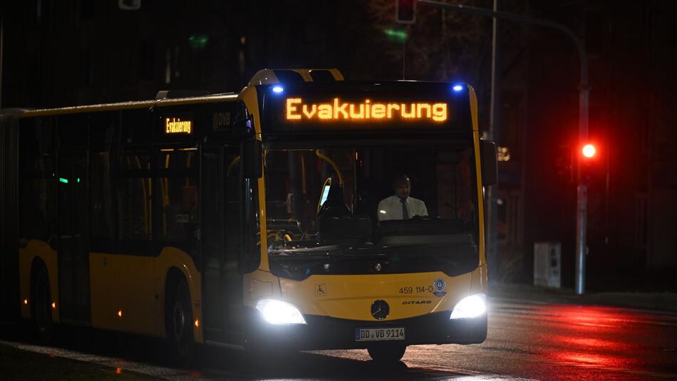 Geplante Entschärfung der Bombe an der Carolabrücke