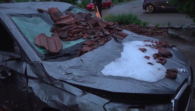Sturm und Hagel: 1,3 Milliarden Unwetterschäden an Autos