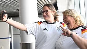 Fußball-WM - Vor dem Abschlug in die USA