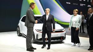 Scholz auf der IAA