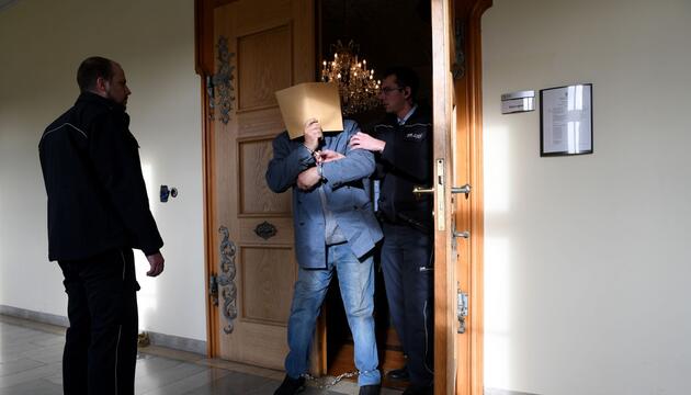 Prozess um die Mordserie