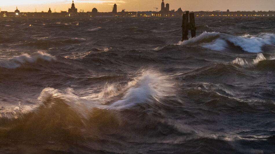Sturm bringt Ostsee frisches Wasser