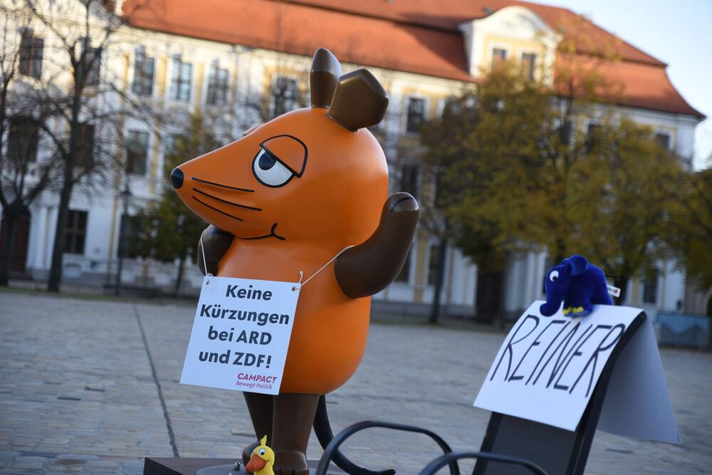 Entführte Figur der "Sendung mit der Maus" steht in Magdeburg