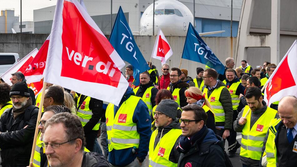 Verdi-Warnstreiks im Luftverkehr – Frankfurt am Main