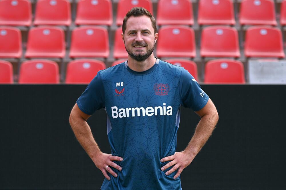 Bayer Leverkusens Co-Trainer Marcel Daum vor der Saison 2023/24