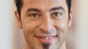Bülent Ceylan Stream Bülent Ceylan Stream