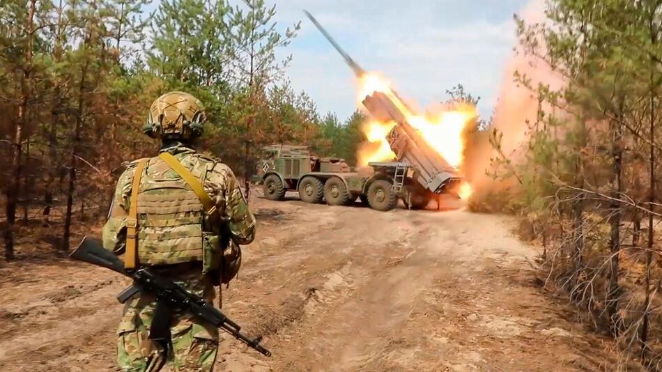 Ukraine-Krieg - Russische Raketenartillerie