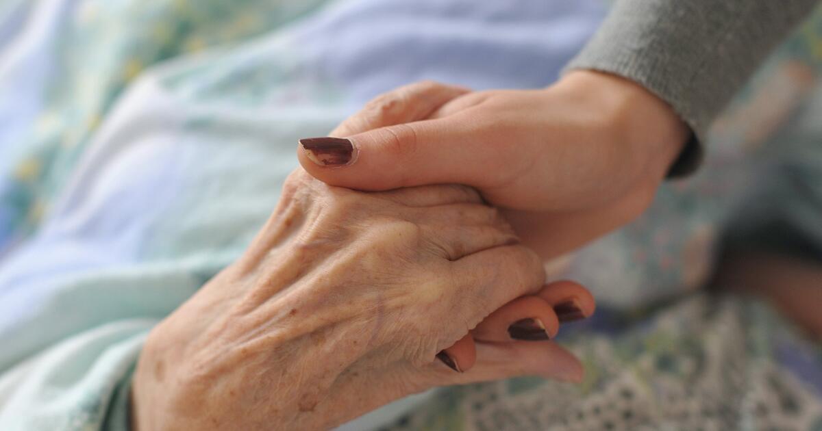Facetten des Pflegenotstands - Welche Missstände es in Heimen gibt | WEB.DE