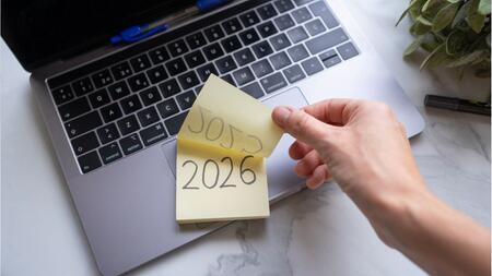 Feiertage fallen 2026 auf Wochenenden: Grüne und Linke fordern Ersatz