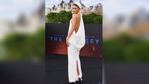 Zendaya ließ sich für ihren Look von der Göttin Athene inspirieren.