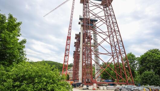 Bauarbeiter sterben bei Absturz von Neckartalbrücke