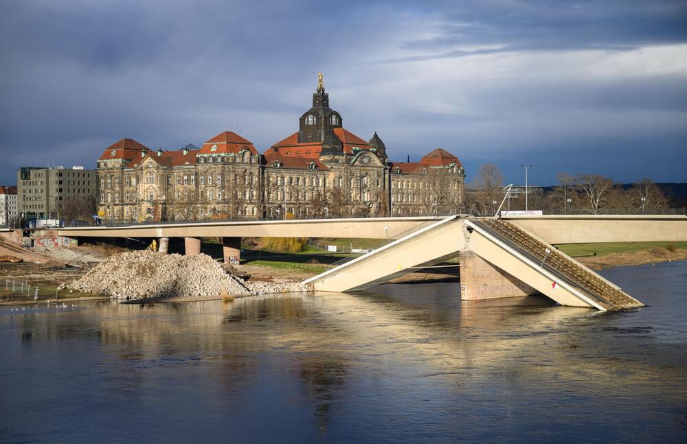 Carolabrücke in Dresden