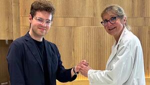 17 Jahren ohne Hände: Schweizer bekommt durch Transplantation neues Leben geschenkt