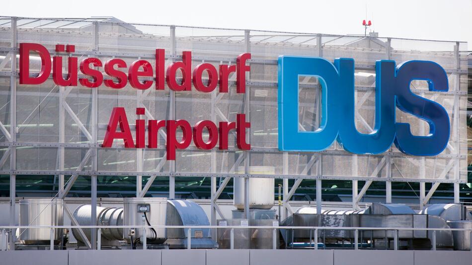 Flughafen Düsseldorf, Airport
