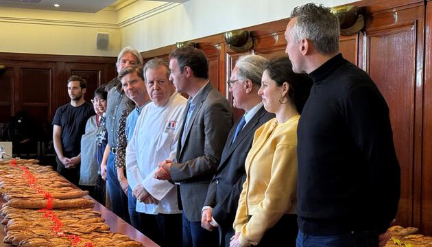 Baguette-Wettstreit in Paris - Sieger backt für den Élysée