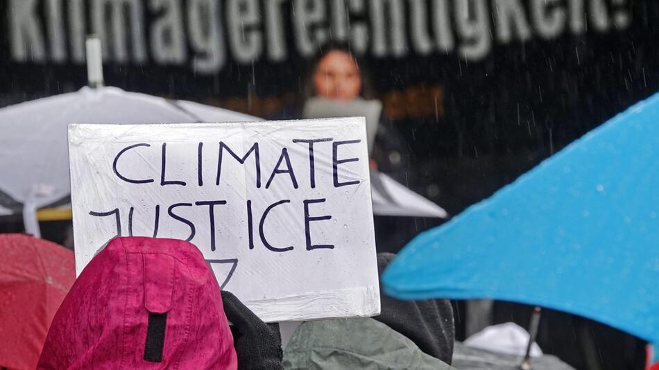 Fridays For Future Demonstration in Stuttgart im April