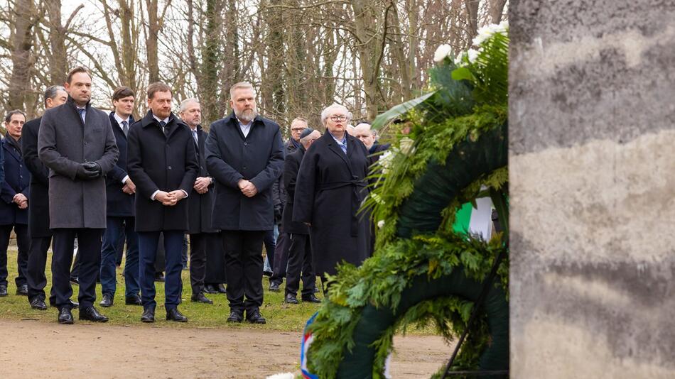 Vor 80. Jahrestag der Befreiung von Auschwitz - Gedenken in Pirna