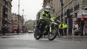 London: Polizei kämpft mit schnellen Elektro-Zweirädern gegen Smartphone-Raub