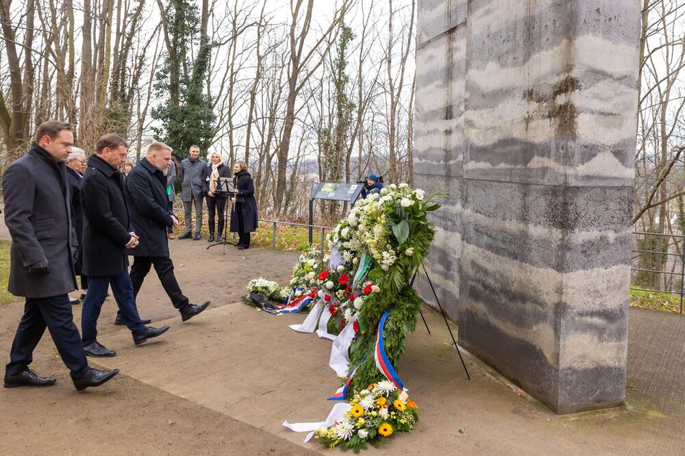 Vor 80. Jahrestag der Befreiung von Auschwitz - Gedenken in Pirna