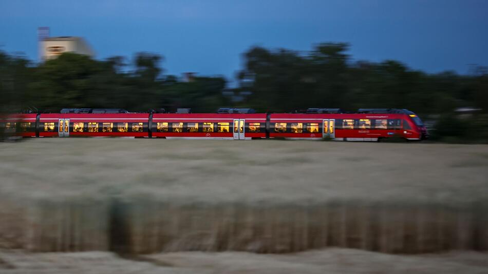 Regionalbahn auf der Fahrt