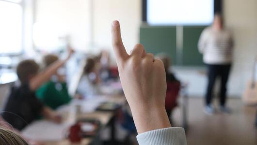 Ein Klassenzimmer einer Grundschule.