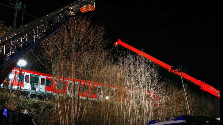 S-Bahn-Unfall bei München.