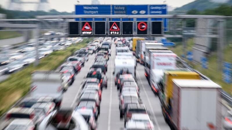 Stauwarnung auf der A9