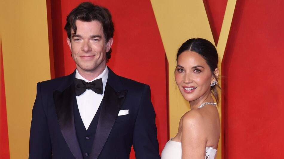 John Mulaney und Olivia Munn haben im Sommer 2024 geheiratet.