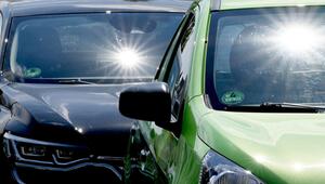 Vater vergisst Zweijährigen in Sommerhitze im Auto - tot
