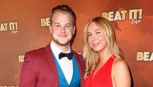 Können strahlen: Felix van Deventer und Antje Zinnow sind Eltern geworden.