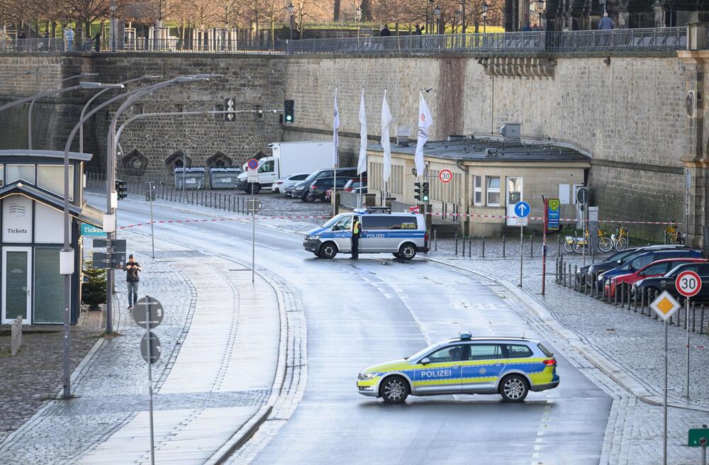 Bombenfund bei Abrissarbeiten an Carolabrücke in Dresden